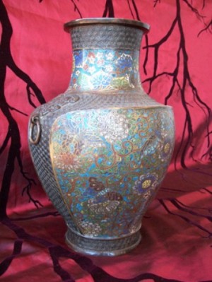 Chinese Cloisonne Vase with Flowers and Dragon Flies Late Qing Dynasty (1644-1911)